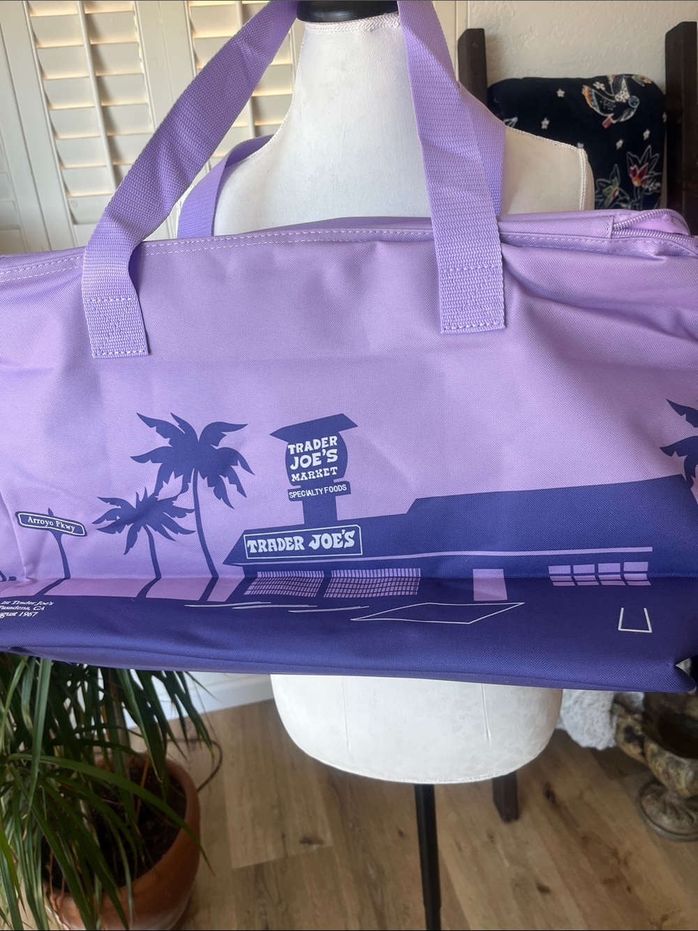 Trader Joe's Lavender & Purple Tote Bag - Picture 3 of 6